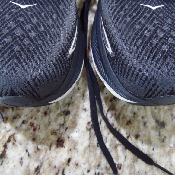HOKA CLIFTON 9 mens size 8D main image 12